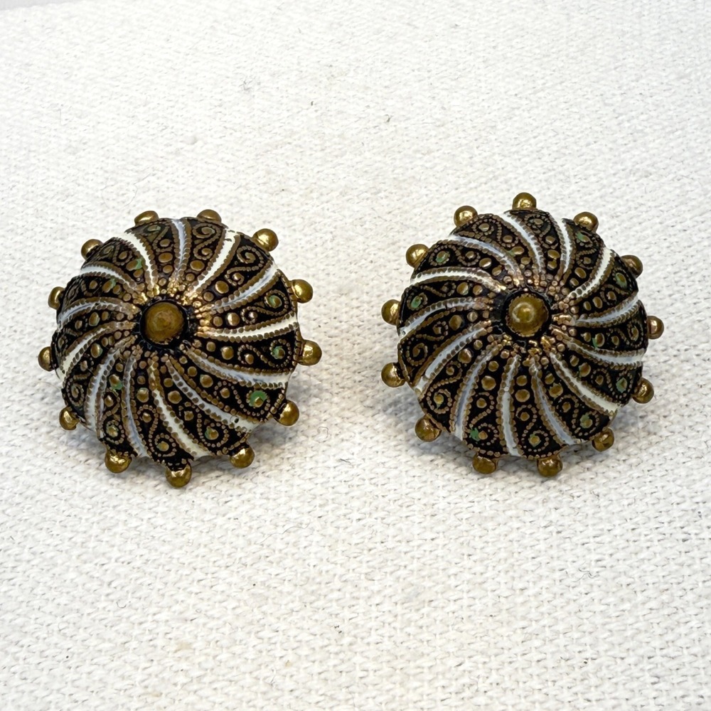Vintage Damascene Screw Back Earrings‎ MCM Classic